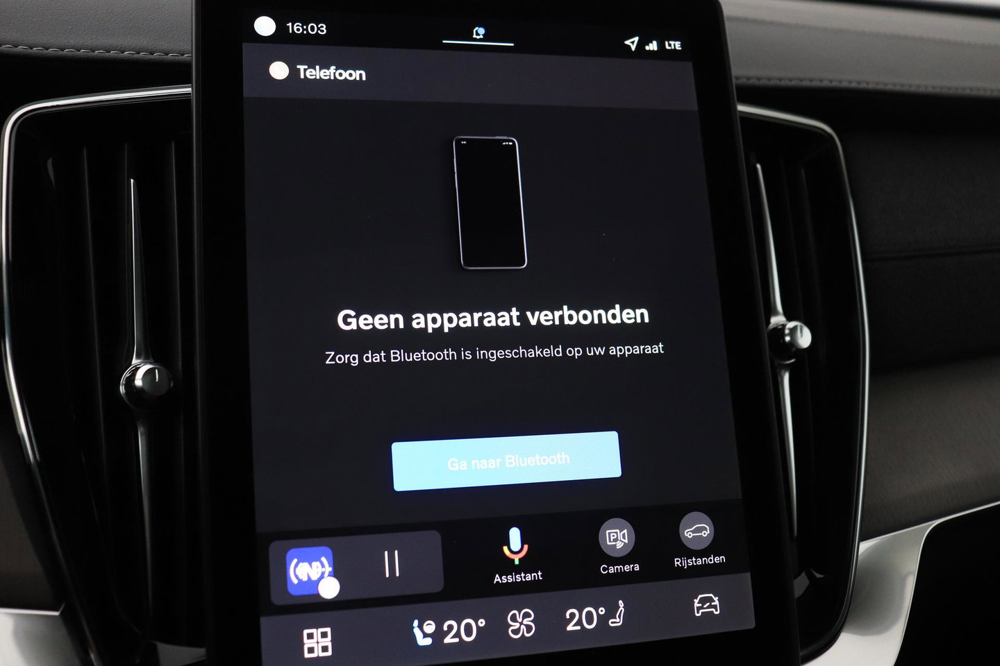Volvo XC90 T8 Ultra Dark | Bowers&Wilkins | Stoelventilatie | Trekhaak | Panoramadak | 360° Camera | Massage | Head-Up | ACC
