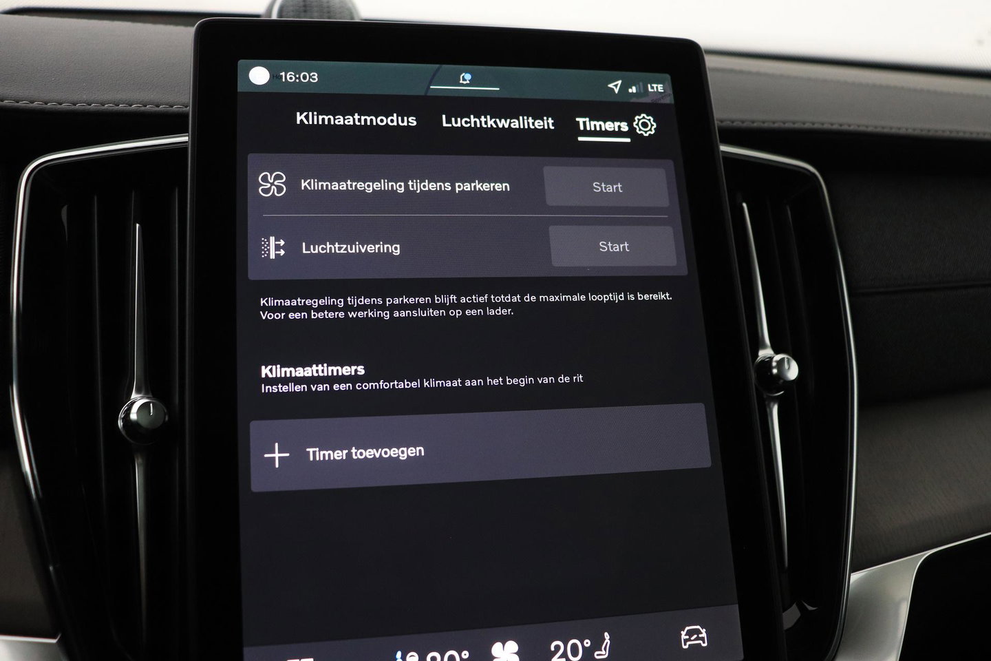 Volvo XC90 T8 Ultra Dark | Bowers&Wilkins | Stoelventilatie | Trekhaak | Panoramadak | 360° Camera | Massage | Head-Up | ACC