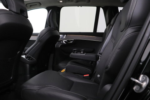 Volvo XC90 T8 Ultra Dark | Bowers&Wilkins | Stoelventilatie | Trekhaak | Panoramadak | 360° Camera | Massage | Head-Up | ACC