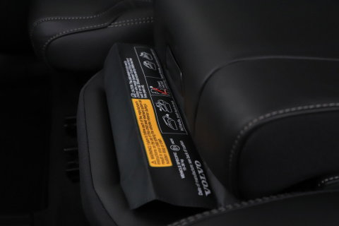 Volvo XC90 T8 Ultra Dark | Bowers&Wilkins | Stoelventilatie | Trekhaak | Panoramadak | 360° Camera | Massage | Head-Up | ACC