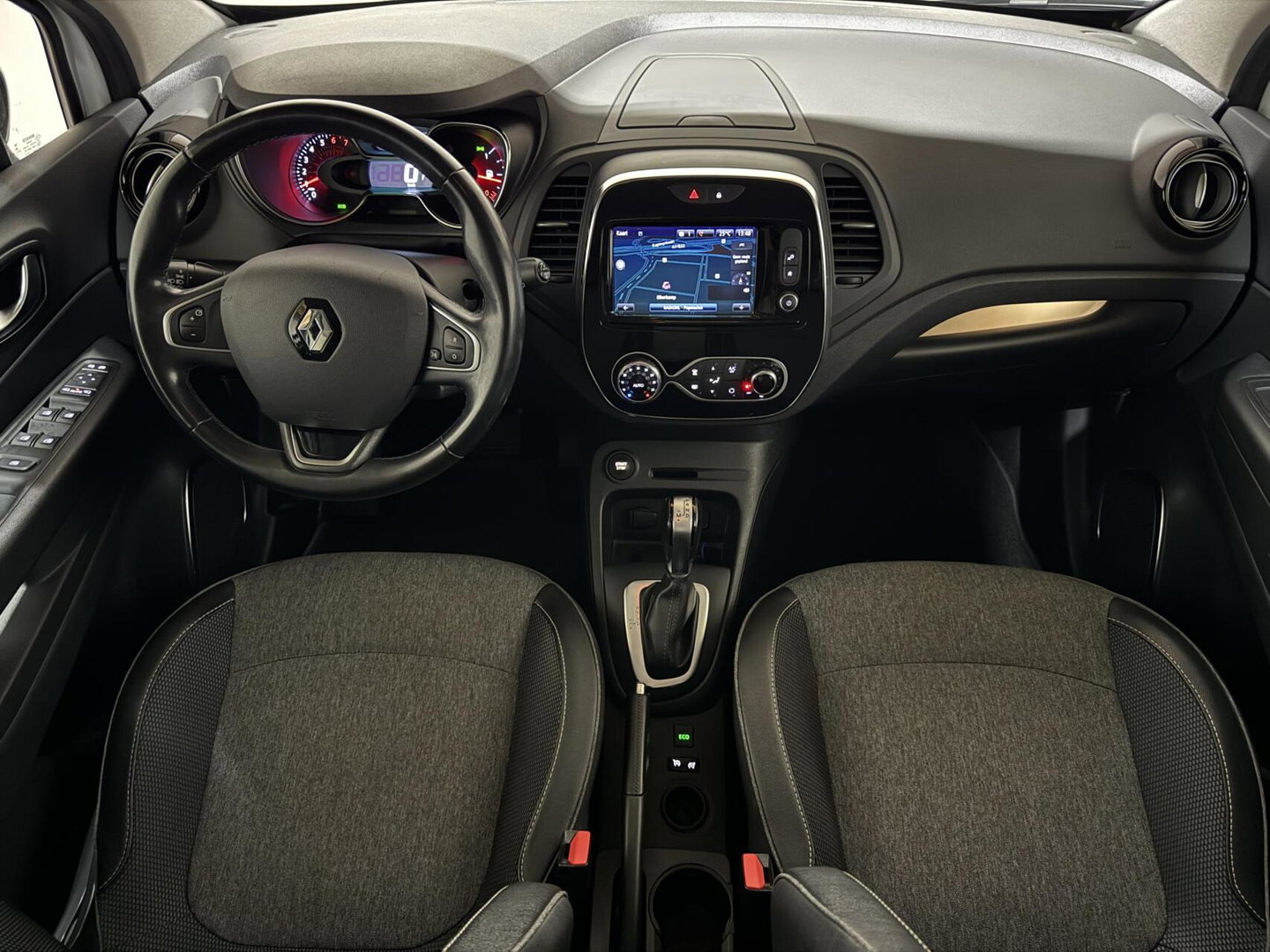 Renault Captur 1.3 TCe Intens Automaat Camera Trekh. Navi Cruise