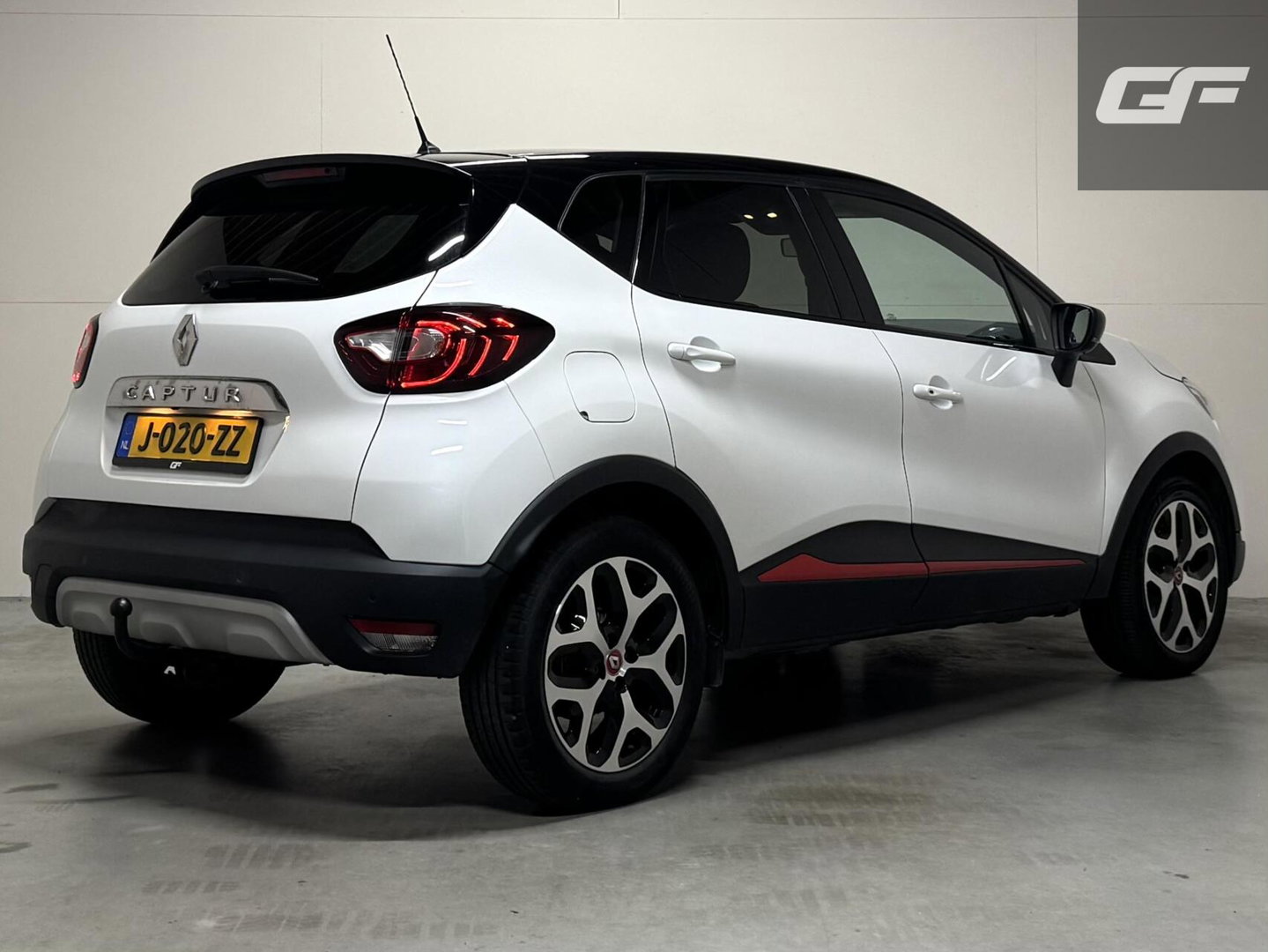 Renault Captur 1.3 TCe Intens Automaat Camera Trekh. Navi Cruise