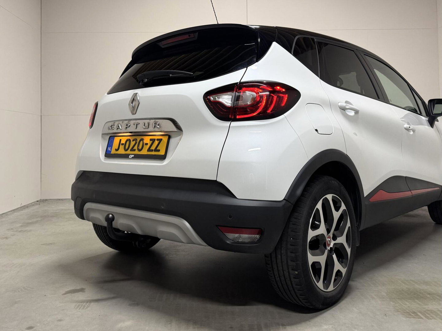 Renault Captur 1.3 TCe Intens Automaat Camera Trekh. Navi Cruise