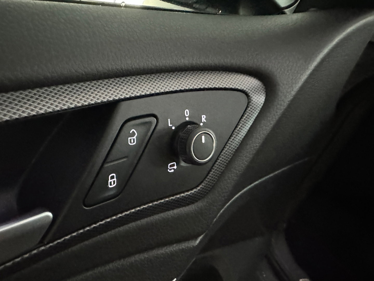 Volkswagen Golf 2.0 TSI GTI TCR Pano|ACC|BlindSpot|Camera|Lane Assist