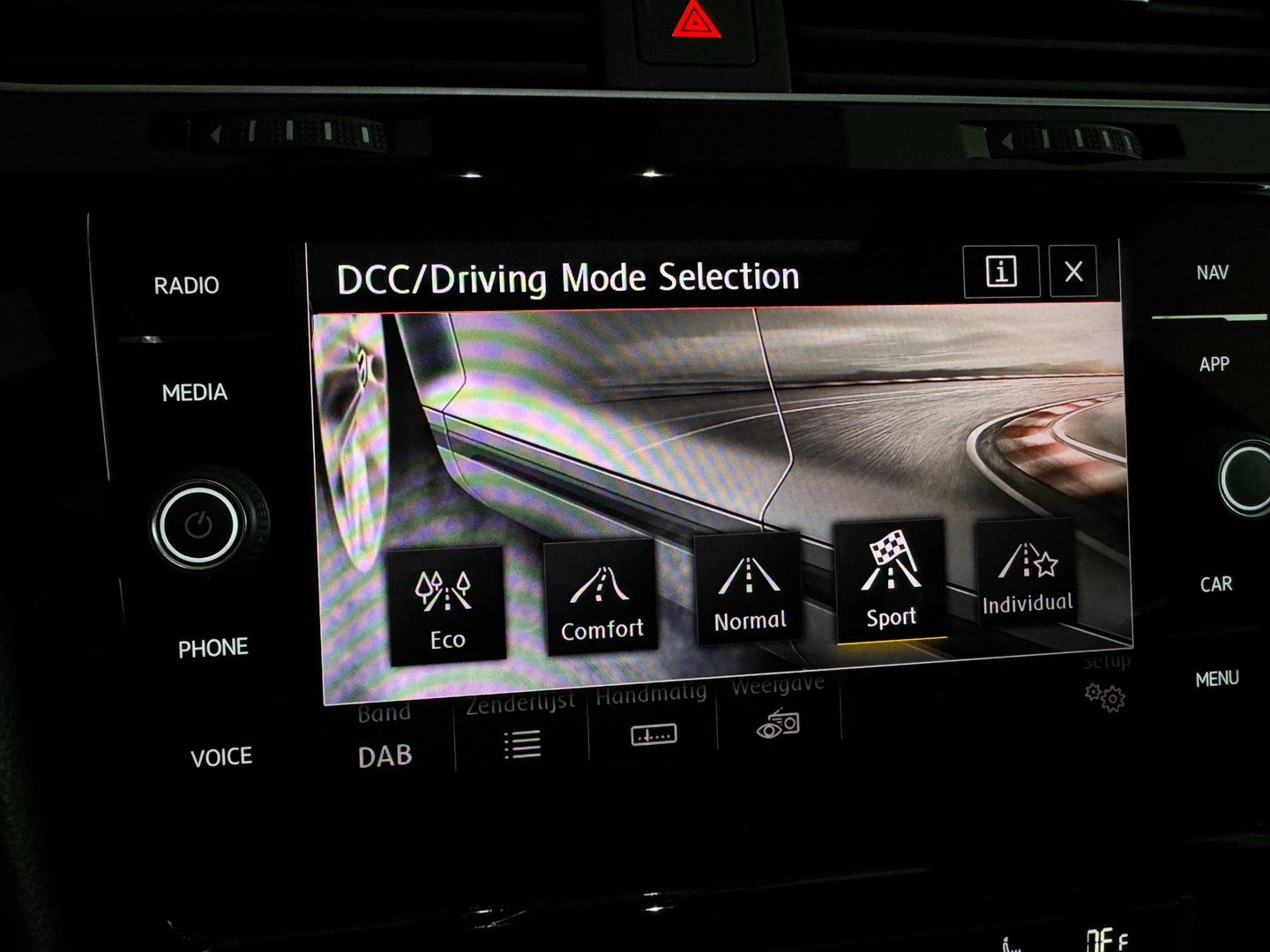 Volkswagen Golf 2.0 TSI GTI TCR Pano|ACC|BlindSpot|Camera|Lane Assist