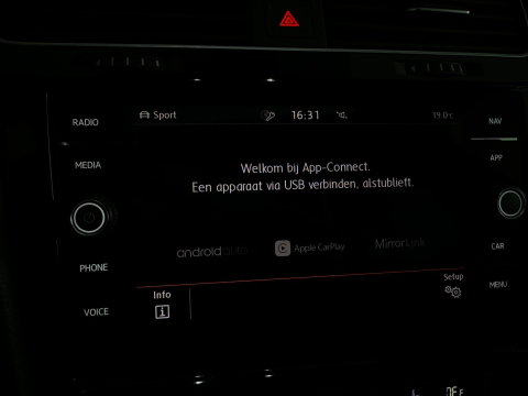 Volkswagen Golf 2.0 TSI GTI TCR Pano|ACC|BlindSpot|Camera|Lane Assist