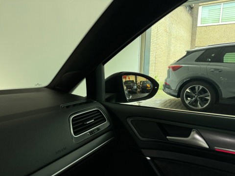 Volkswagen Golf 2.0 TSI GTI TCR Pano|ACC|BlindSpot|Camera|Lane Assist