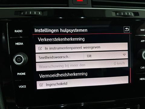 Volkswagen Golf 2.0 TSI GTI TCR Pano|ACC|BlindSpot|Camera|Lane Assist