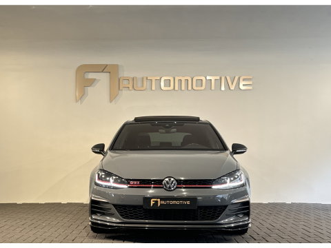 Volkswagen Golf 2.0 TSI GTI TCR Pano|ACC|BlindSpot|Camera|Lane Assist