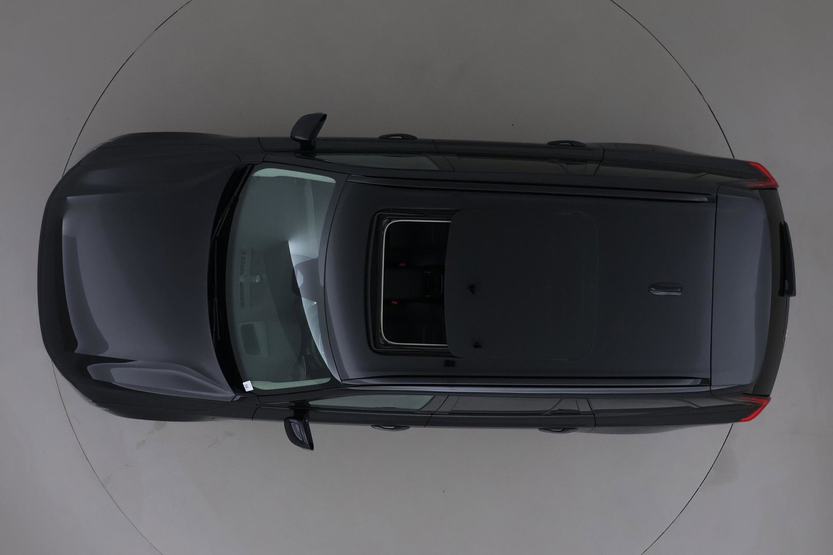 Volvo XC90 T8 Ultra Dark | Bowers&Wilkins | Stoelventilatie | Trekhaak | Panoramadak | 360° Camera | Massage | Head-Up | ACC