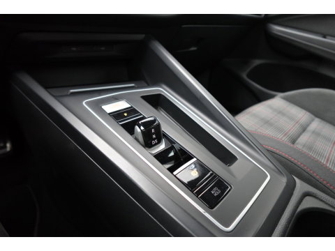 Volkswagen Golf 2.0 TSI GTI CLUBSPORT PANO VOL
