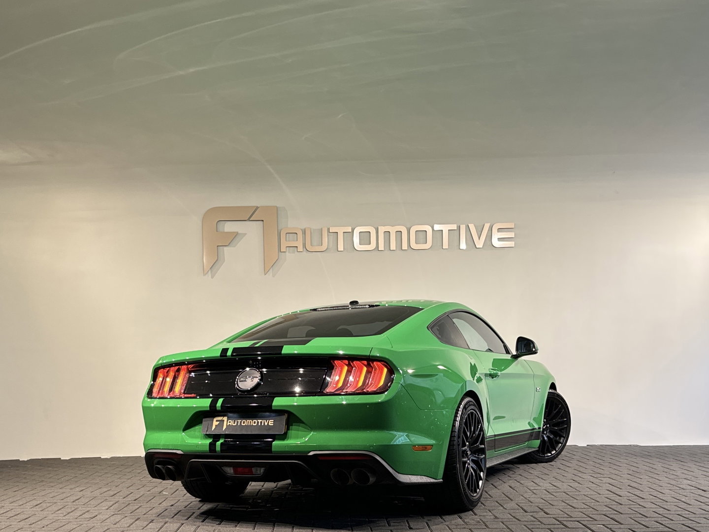 Ford Mustang Fastback 5.0 V8 GT Stoelverwarming |Stoelventilatie|Camera|Keyless|