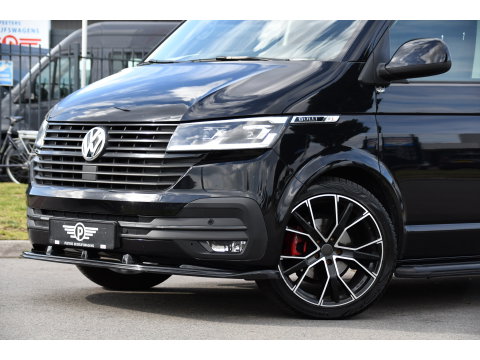 Volkswagen Transporter 2.0 TDI L2H1 30 DC Bulli Black Edition Adaptieve Cruise, Virtual, Camera, Carplay, Stoelverwarming, LED, 2 x Schuifdeur, Automaat, Trekhaak, Sensoren, Uniek!