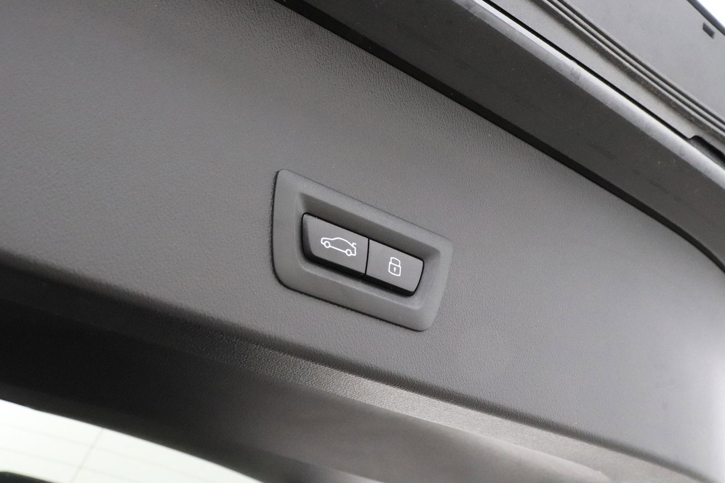 BMW X3 30e xDrive | M Sport Pro | Trekhaak | Panoramadak | Harman/Kardon | Head-Up | Stoelventilatie