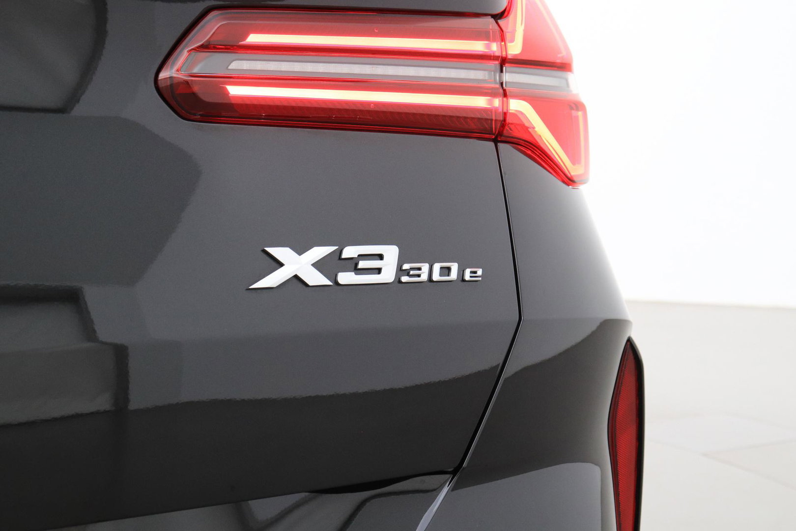BMW X3 30e xDrive | M Sport Pro | Trekhaak | Panoramadak | Harman/Kardon | Head-Up | Stoelventilatie