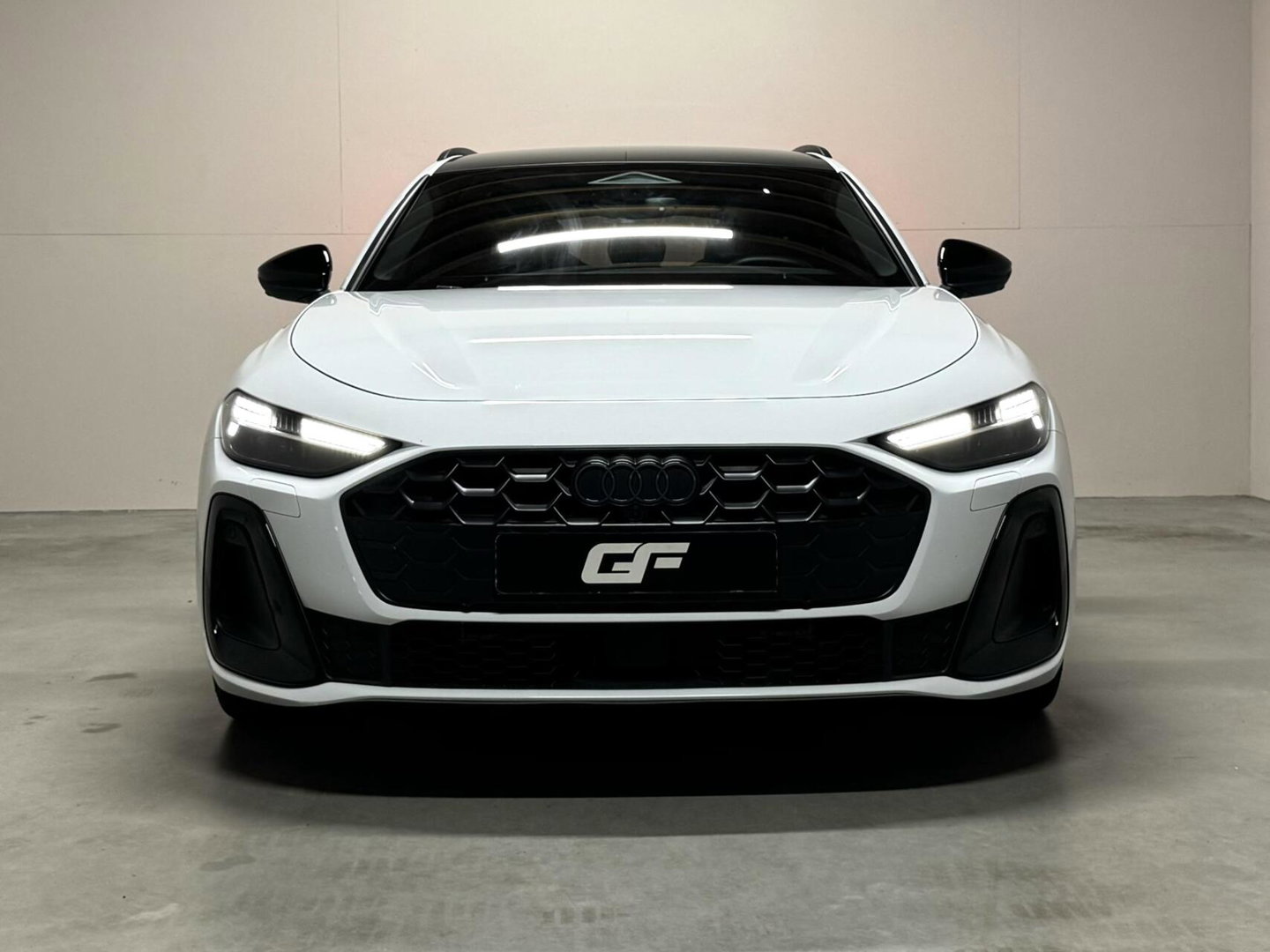 Audi A5 Avant 2.0 e-hybrid quattro S-Line Competition Pano 360° RS-Seats Passenger display