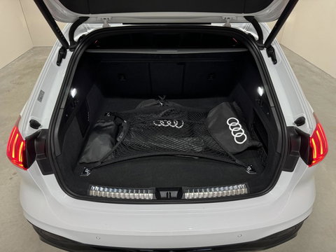 Audi A5 Avant 2.0 e-hybrid quattro S-Line Competition Pano 360° RS-Seats Passenger display