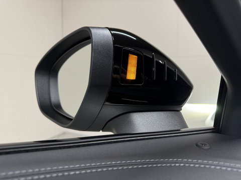 Audi A5 Avant 2.0 e-hybrid quattro S-Line Competition Pano 360° RS-Seats Passenger display