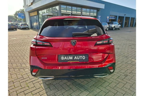 Peugeot 308 308 SW 1.2 PURE-TECH 130PK ALLURE NAVI PDC LMV