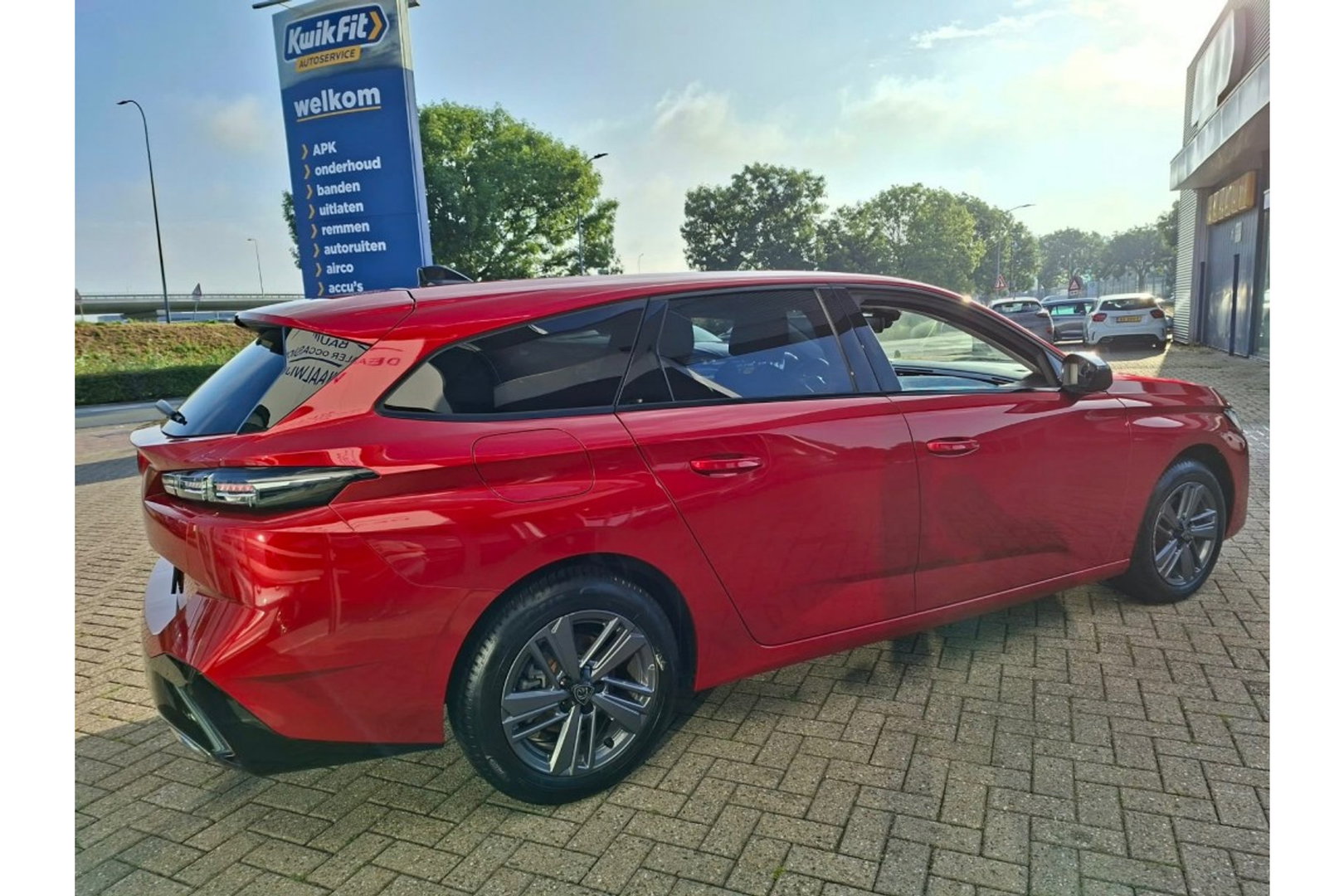 Peugeot 308 308 SW 1.2 PURE-TECH 130PK ALLURE NAVI PDC LMV