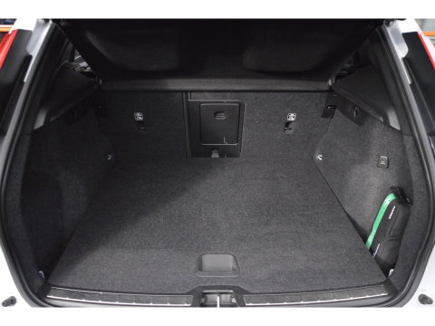 Volvo XC40 T5 Recharge Inscription | Pilot-assist | Camera | Stoelverwarming | Stuurverwarming | Volvo On Call |