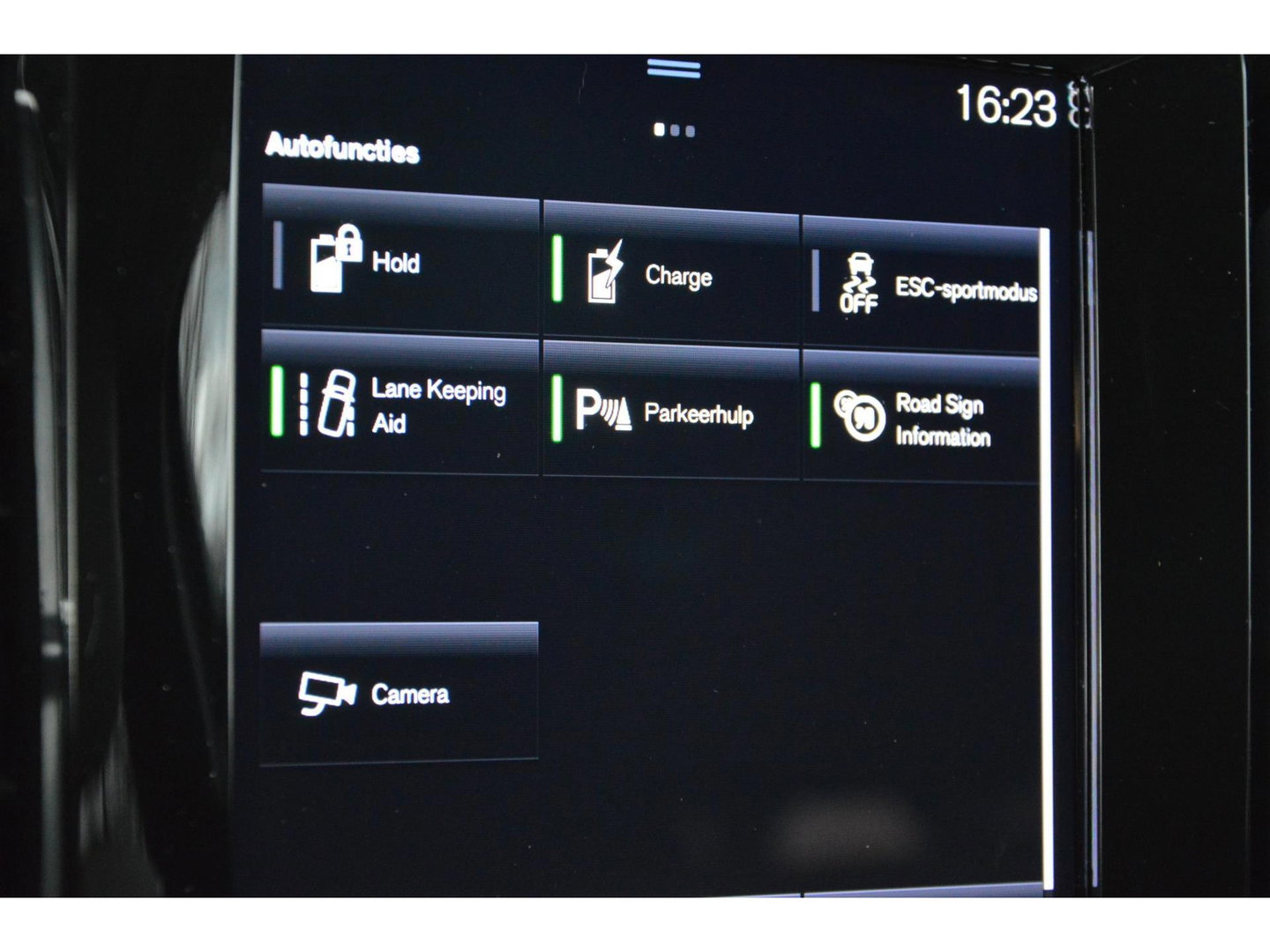 Volvo XC40 T5 Recharge Inscription | Pilot-assist | Camera | Stoelverwarming | Stuurverwarming | Volvo On Call |
