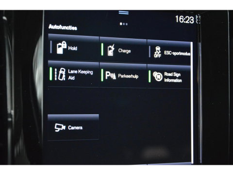 Volvo XC40 T5 Recharge Inscription | Pilot-assist | Camera | Stoelverwarming | Stuurverwarming | Volvo On Call |