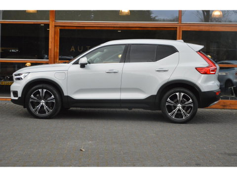 Volvo XC40 T5 Recharge Inscription | Pilot-assist | Camera | Stoelverwarming | Stuurverwarming | Volvo On Call |