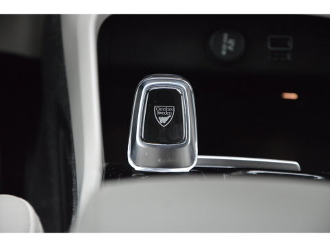 Volvo XC40 T5 Recharge Inscription | Pilot-assist | Camera | Stoelverwarming | Stuurverwarming | Volvo On Call |