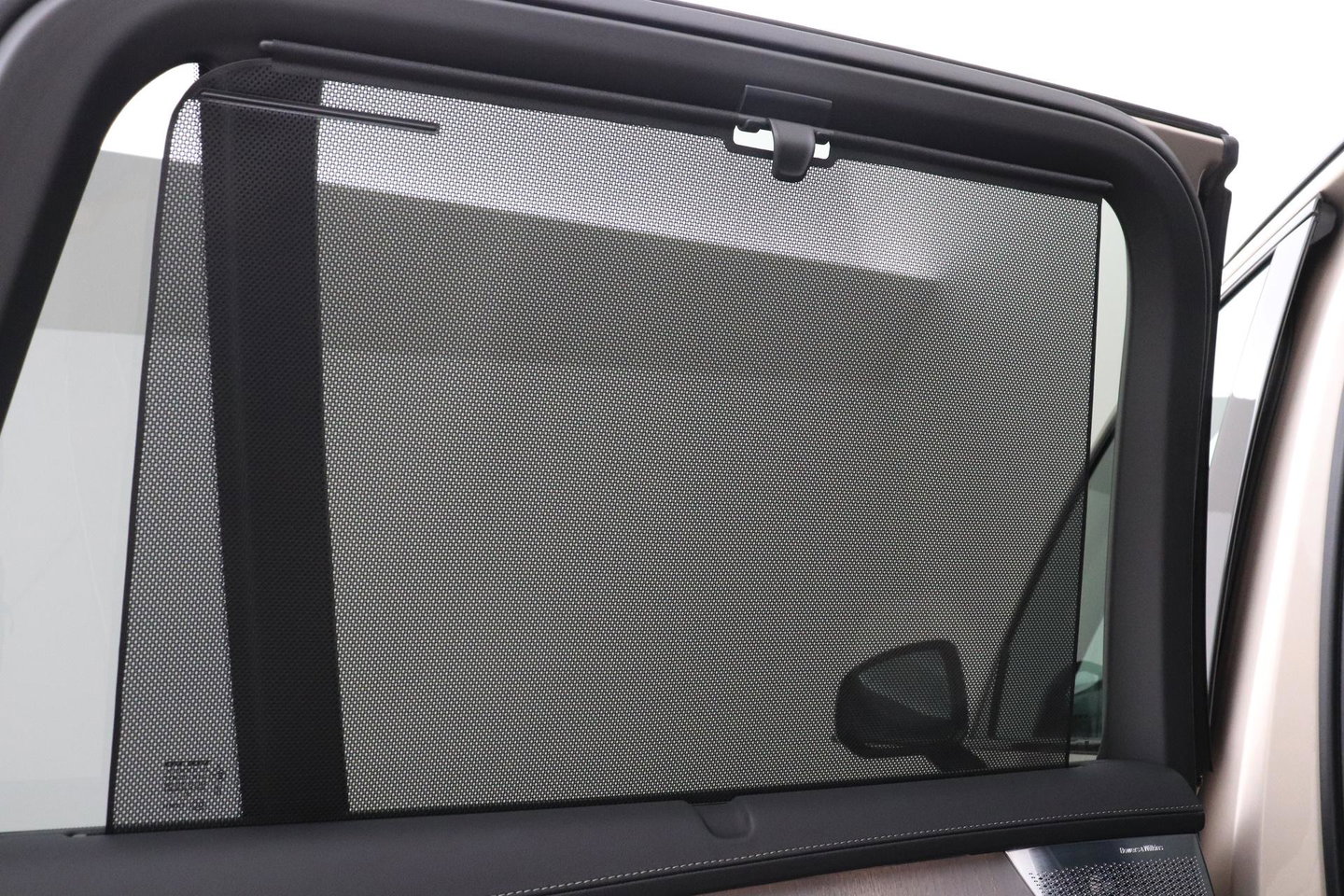 Volvo XC90 T8 Ultra Dark | Bowers&Wilkins | Stoelventilatie | Trekhaak | Panoramadak | 360° Camera | Massage | Head-Up | ACC