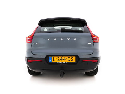 Volvo XC40 1.5 T4 Recharge R-Design Expression {SoH-83%} (Plug-in) (INCL-BTW)  Aut. *PANO | DIGI-COCKPIT | HARMAN/KARDON | BLINDSPOT | KEYLESS | DAB | SPORTSEATS | FULL-LED | NAVI-FULLMAP | CAMERA | ECC | TOWBAR | 18'' ALU*