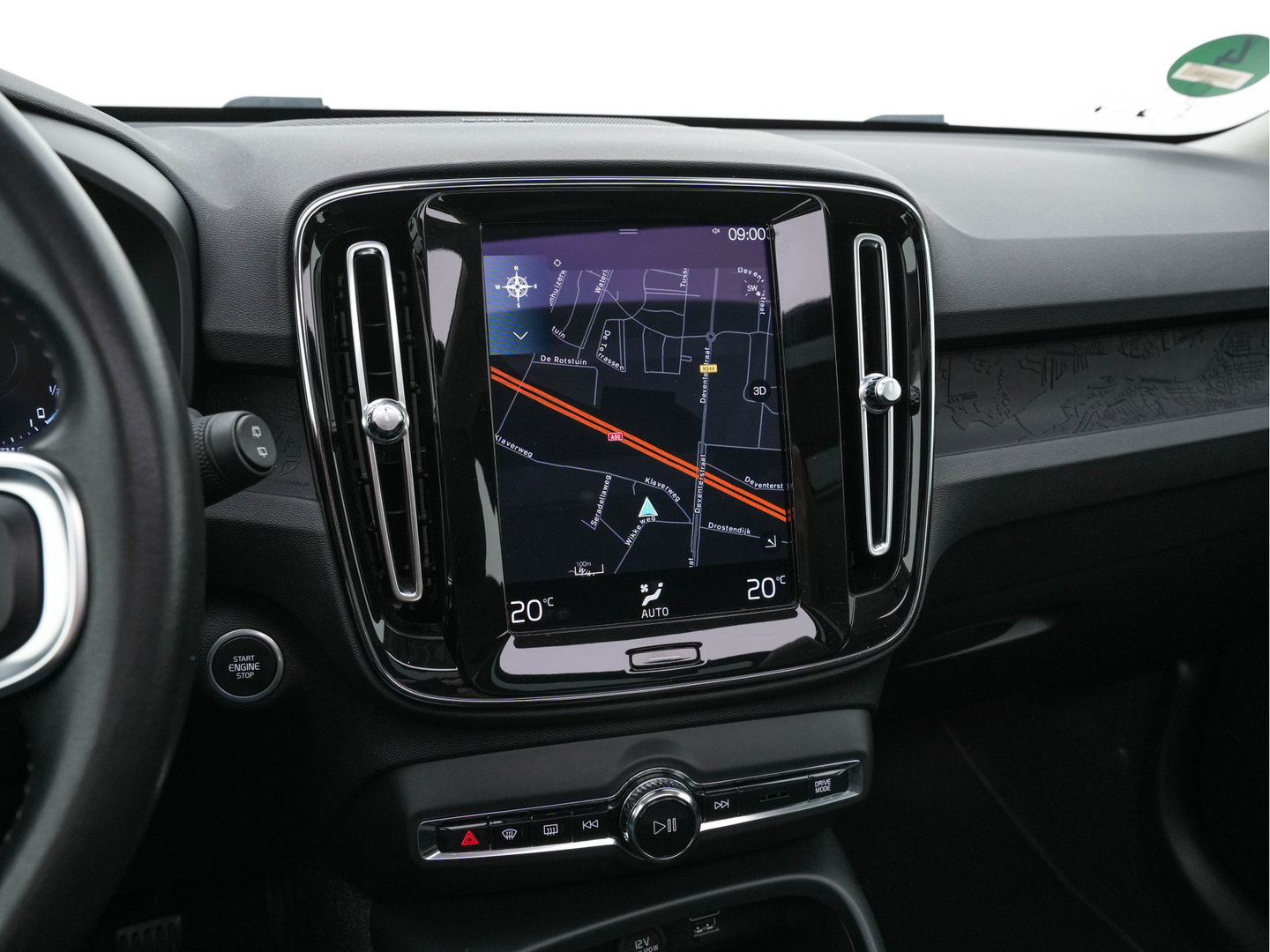 Volvo XC40 1.5 T4 Recharge R-Design Expression {SoH-83%} (Plug-in) (INCL-BTW)  Aut. *PANO | DIGI-COCKPIT | HARMAN/KARDON | BLINDSPOT | KEYLESS | DAB | SPORTSEATS | FULL-LED | NAVI-FULLMAP | CAMERA | ECC | TOWBAR | 18'' ALU*