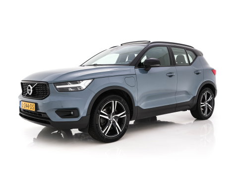 Volvo XC40 1.5 T4 Recharge R-Design Expression {SoH-83%} (Plug-in) (INCL-BTW)  Aut. *PANO | DIGI-COCKPIT | HARMAN/KARDON | BLINDSPOT | KEYLESS | DAB | SPORTSEATS | FULL-LED | NAVI-FULLMAP | CAMERA | ECC | TOWBAR | 18'' ALU*