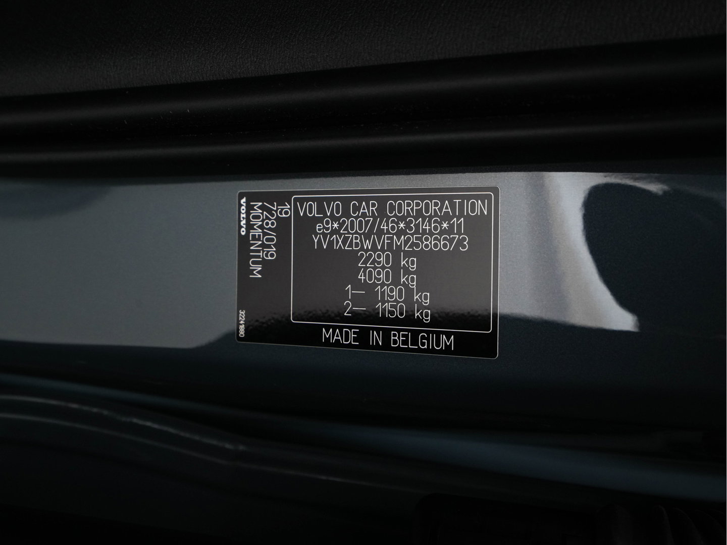 Volvo XC40 1.5 T4 Recharge R-Design Expression {SoH-83%} (Plug-in) (INCL-BTW)  Aut. *PANO | DIGI-COCKPIT | HARMAN/KARDON | BLINDSPOT | KEYLESS | DAB | SPORTSEATS | FULL-LED | NAVI-FULLMAP | CAMERA | ECC | TOWBAR | 18'' ALU*