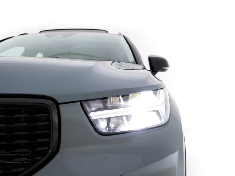 Volvo XC40 1.5 T4 Recharge R-Design Expression {SoH-83%} (Plug-in) (INCL-BTW)  Aut. *PANO | DIGI-COCKPIT | HARMAN/KARDON | BLINDSPOT | KEYLESS | DAB | SPORTSEATS | FULL-LED | NAVI-FULLMAP | CAMERA | ECC | TOWBAR | 18'' ALU*