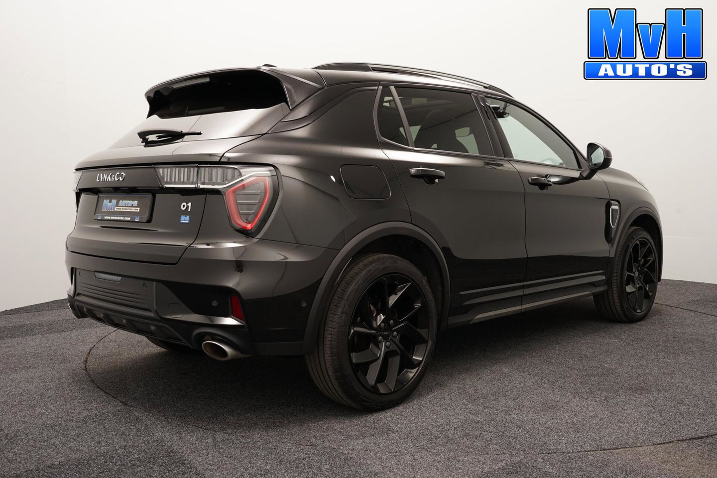 Lynk & Co 01 1.5 PHEV|FULL BLACK XL|ZWARTE.HEMEL|LEER|PANO
