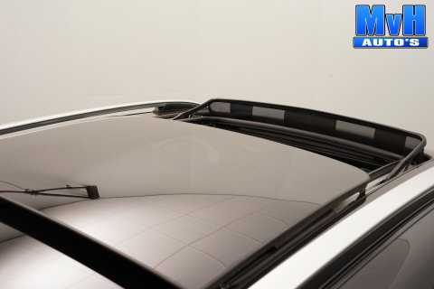 Lynk & Co 01 1.5 PHEV|FULL BLACK XL|ZWARTE.HEMEL|LEER|PANO