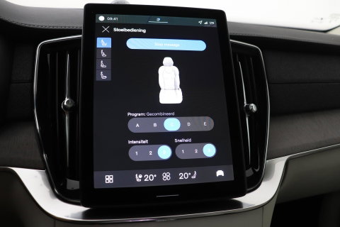 Volvo XC90 T8 Ultra Dark | Bowers&Wilkins | Stoelventilatie | Trekhaak | Panoramadak | 360° Camera | Massage | Head-Up | ACC