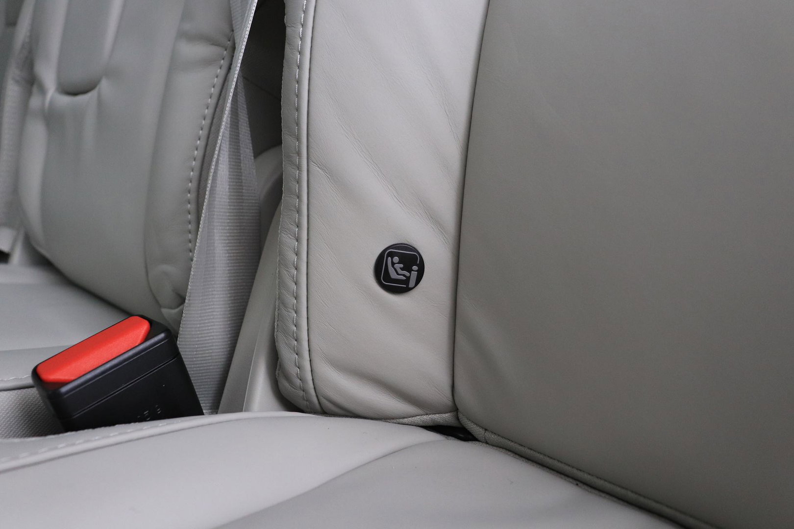 Volvo XC90 T8 Ultra Dark | Bowers&Wilkins | Stoelventilatie | Trekhaak | Panoramadak | 360° Camera | Massage | Head-Up | ACC