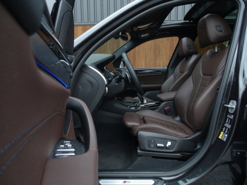 BMW X3 30e 292PK X-Drive M-Sport / Head-Up / panoramadak / BTW / 360°
