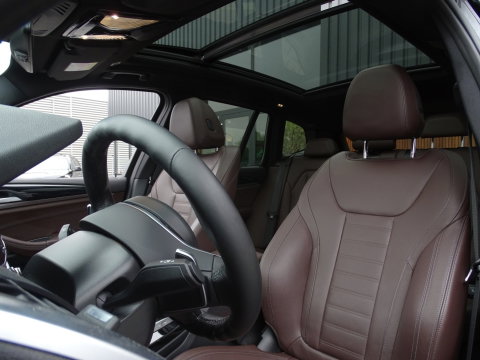 BMW X3 30e 292PK X-Drive M-Sport / Head-Up / panoramadak / BTW / 360°