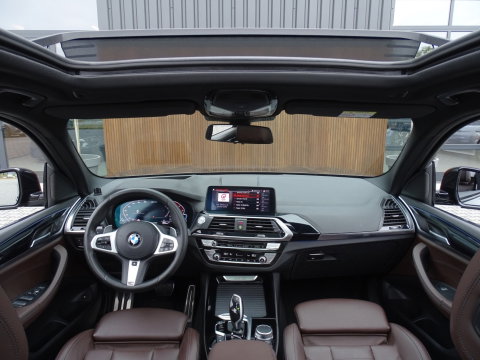 BMW X3 30e 292PK X-Drive M-Sport / Head-Up / panoramadak / BTW / 360°
