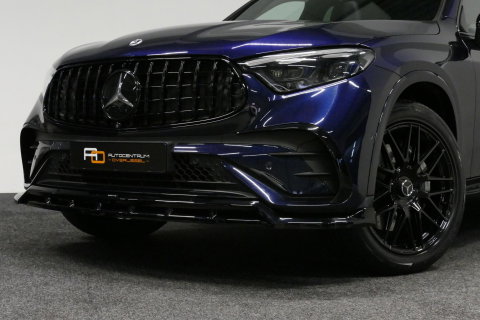 Mercedes-Benz GLC 300e 4MATIC AMG Line / GLC63s AMG diffuser / Panamericana Grille / Achterasbesturing / Panoramadak / Luchtvering / Elektr. verstelbare stoelen (memory) / Burmester 3D Surround Sound / Digital Light (laser) / HUD / Rondomzichtcamera / Apple Carplay - Andro