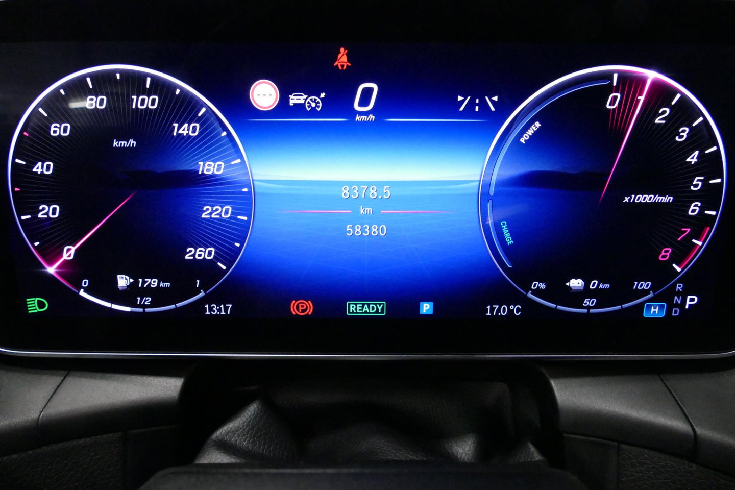Mercedes-Benz GLC 300e 4MATIC AMG Line / GLC63s AMG diffuser / Panamericana Grille / Achterasbesturing / Panoramadak / Luchtvering / Elektr. verstelbare stoelen (memory) / Burmester 3D Surround Sound / Digital Light (laser) / HUD / Rondomzichtcamera / Apple Carplay - Andro