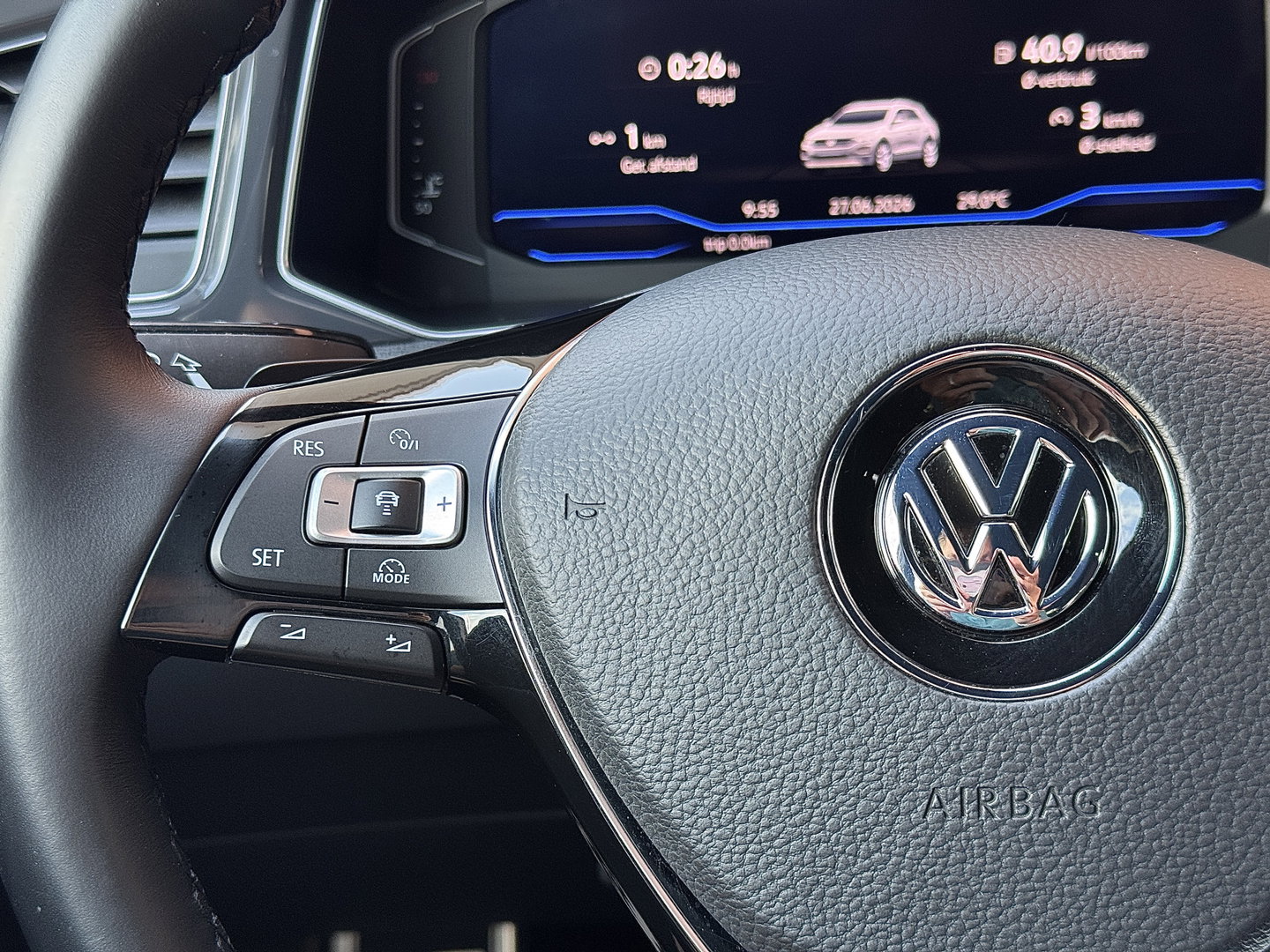 Volkswagen T-Roc 2.0 TSI 4Motion Sport | 191 PK! | Panoramadak | Adaptive Cruise Control | Rijmodus Regeling | Lane Assist | Dodehoeksensor | Navigatie | Stoelverwarming | LED |