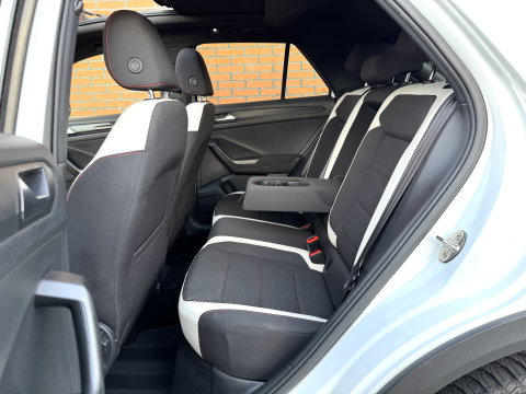 Volkswagen T-Roc 2.0 TSI 4Motion Sport | 191 PK! | Panoramadak | Adaptive Cruise Control | Rijmodus Regeling | Lane Assist | Dodehoeksensor | Navigatie | Stoelverwarming | LED |