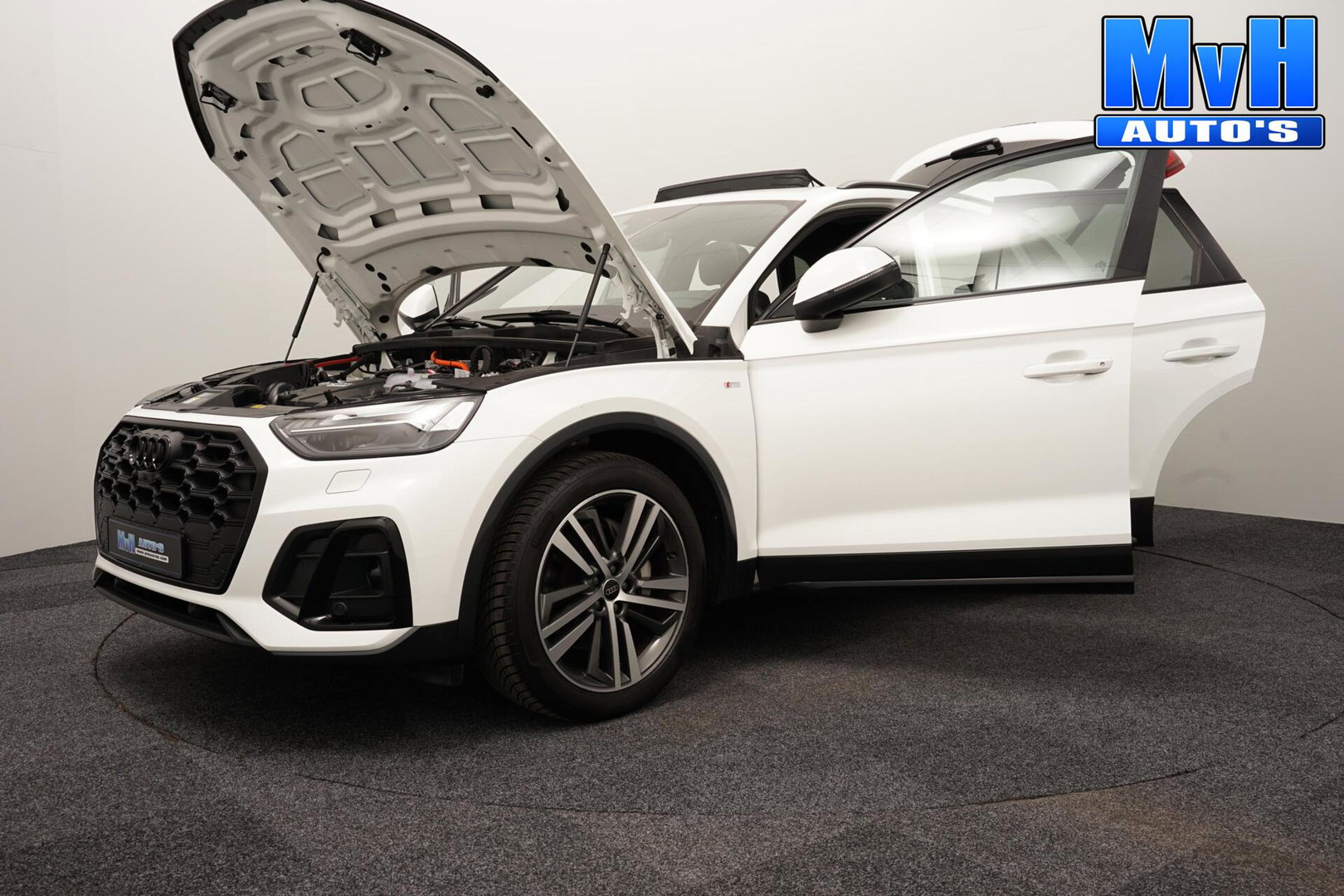 Audi Q5 50 TFSI e S Ed.|LUCHTVERING|RS-ZETELS|MATRIX|PANO|SOH86%