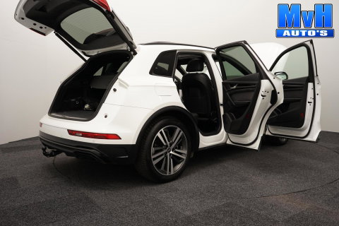 Audi Q5 50 TFSI e S Ed.|LUCHTVERING|RS-ZETELS|MATRIX|PANO|SOH86%