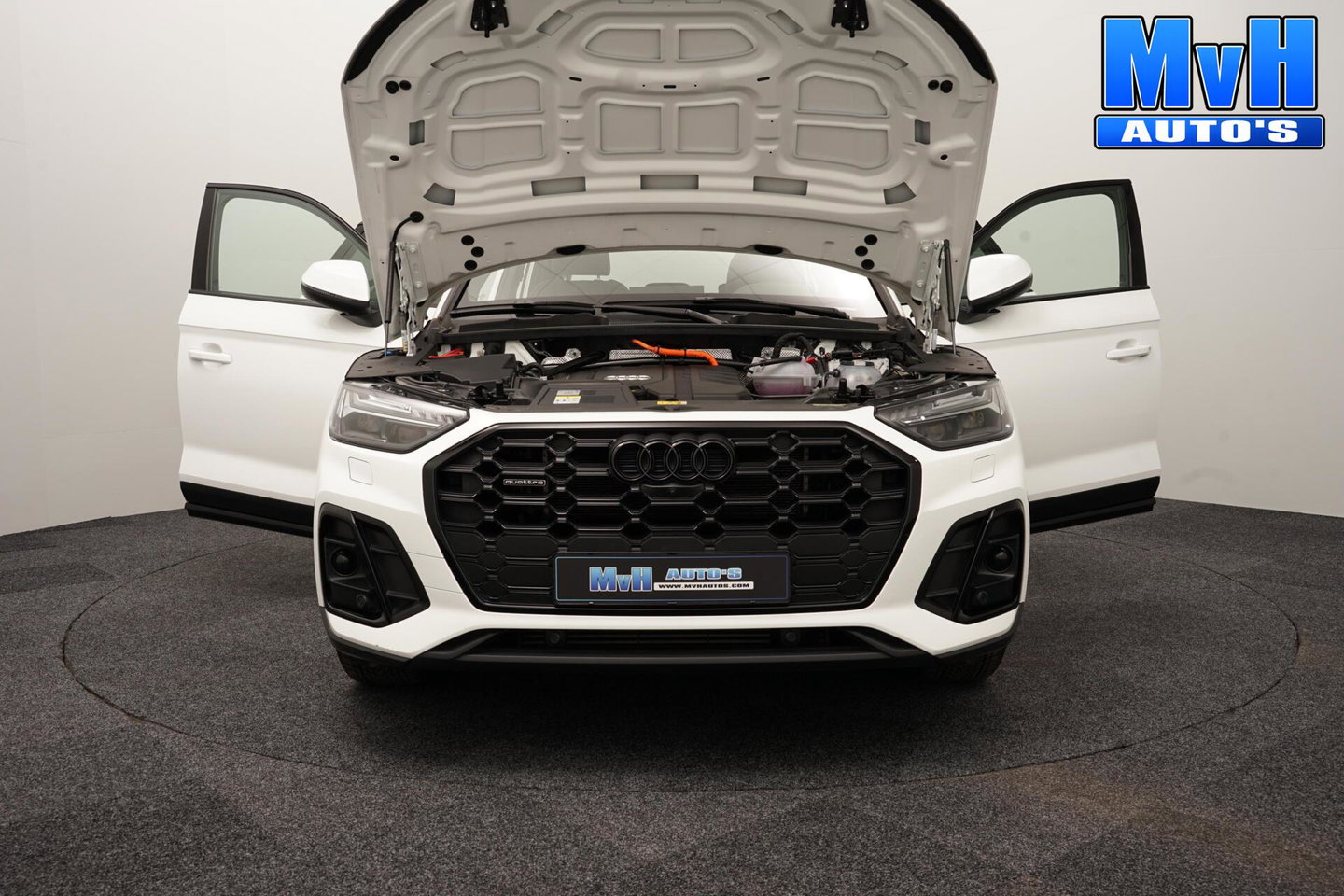 Audi Q5 50 TFSI e S Ed.|LUCHTVERING|RS-ZETELS|MATRIX|PANO|SOH86%