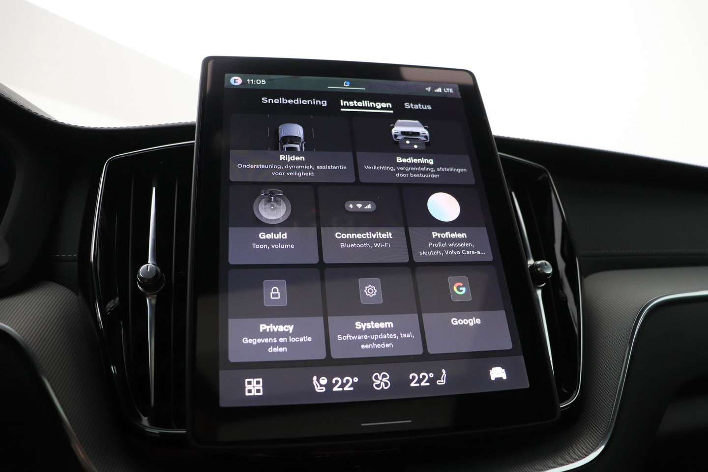 Volvo XC60 T8 Ultra Black Edition | Harman/Kardon | Panoramadak | BLIS | 360° Camera | Head-Up | Pilot Assist | Stoel+Stuurverwarming